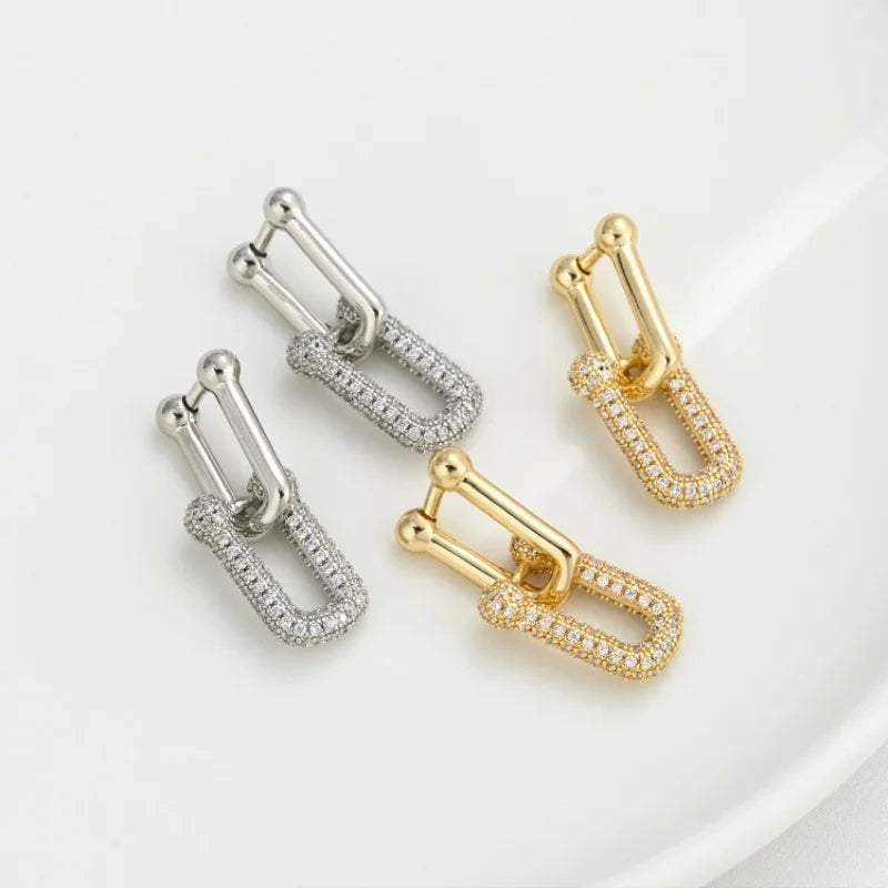 18K U-Shaped Hoop Earrings