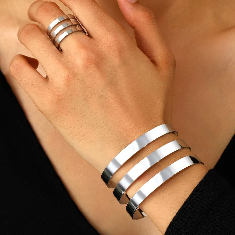 Dainty Triple Circle Jewelry Set