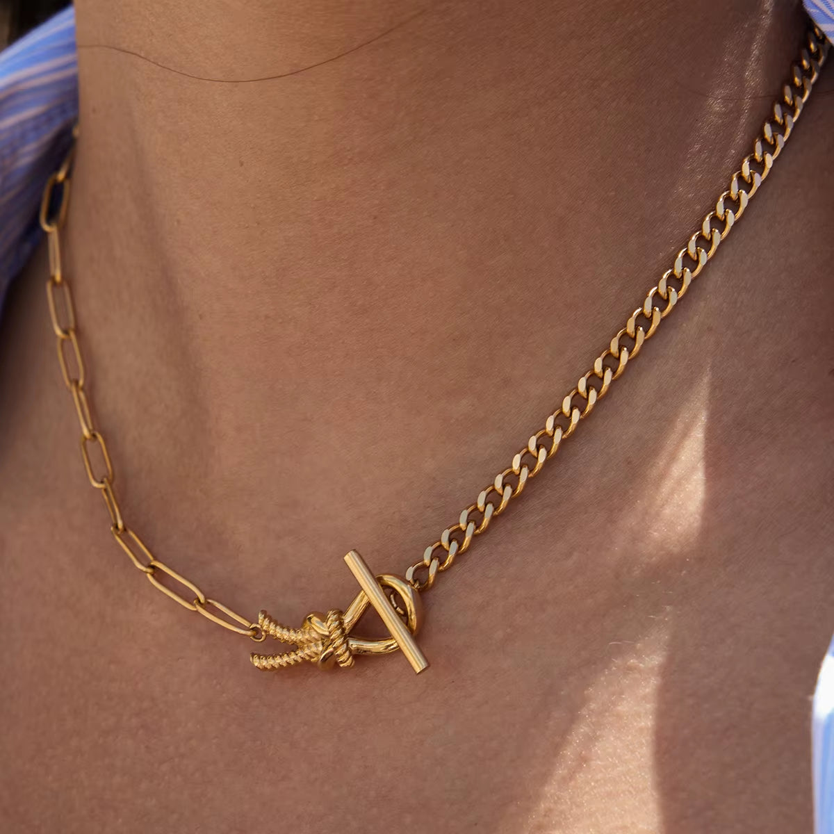 18K Knot Buckle Necklace Stack